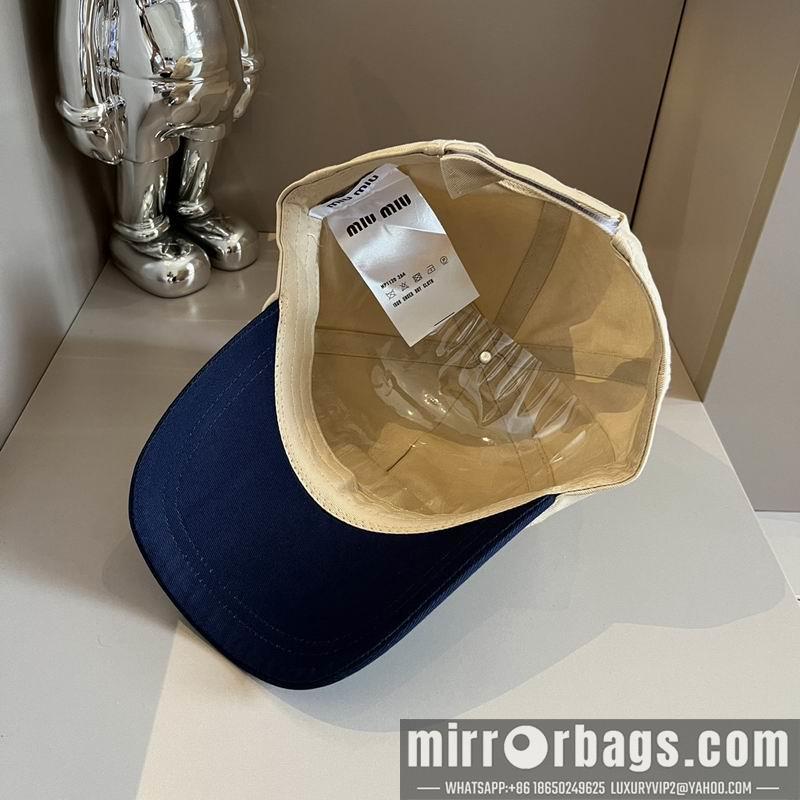 Miumiu Hat dx19