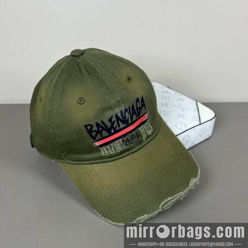 Balenciaga Hat dx27