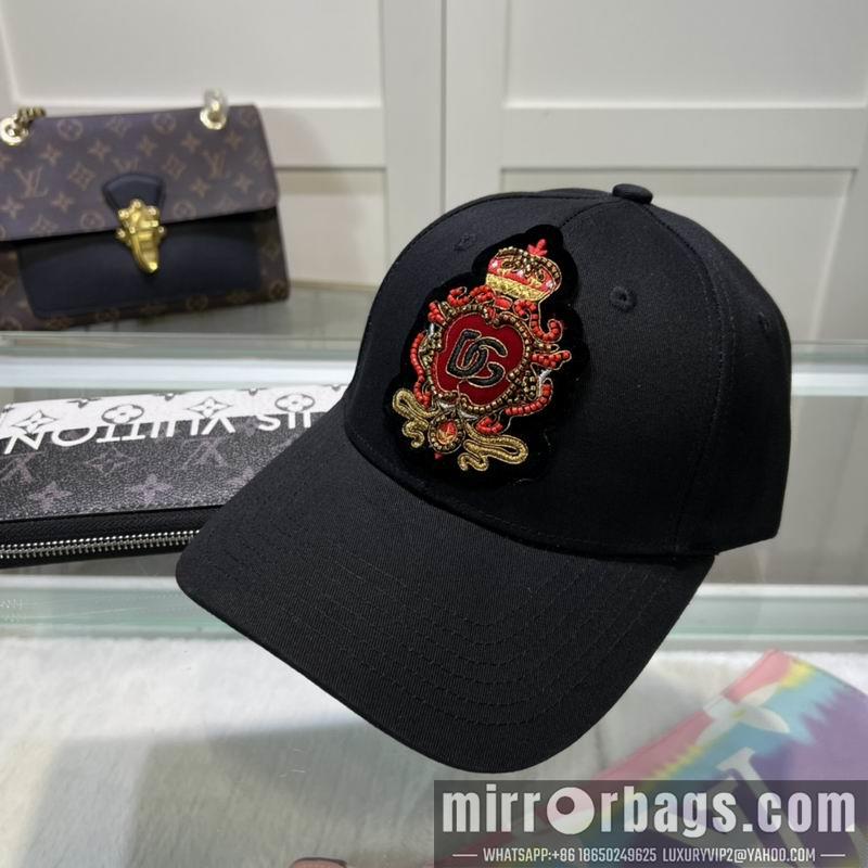 DG Hat dx06