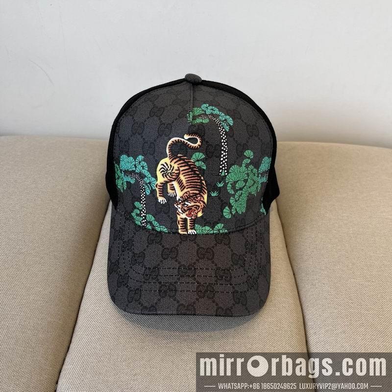 Gucci Hat dx37