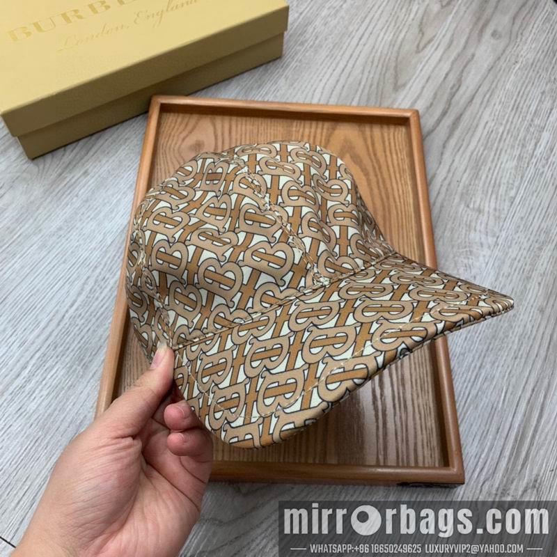 Burberry Hat33