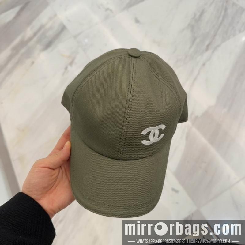 Chanel Hat dx40