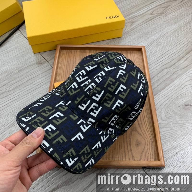 Fendi Hat dx105