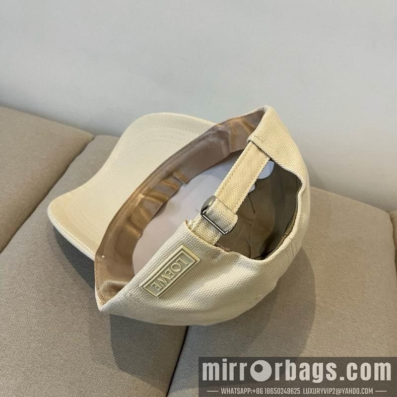 Loewe Hat dx51