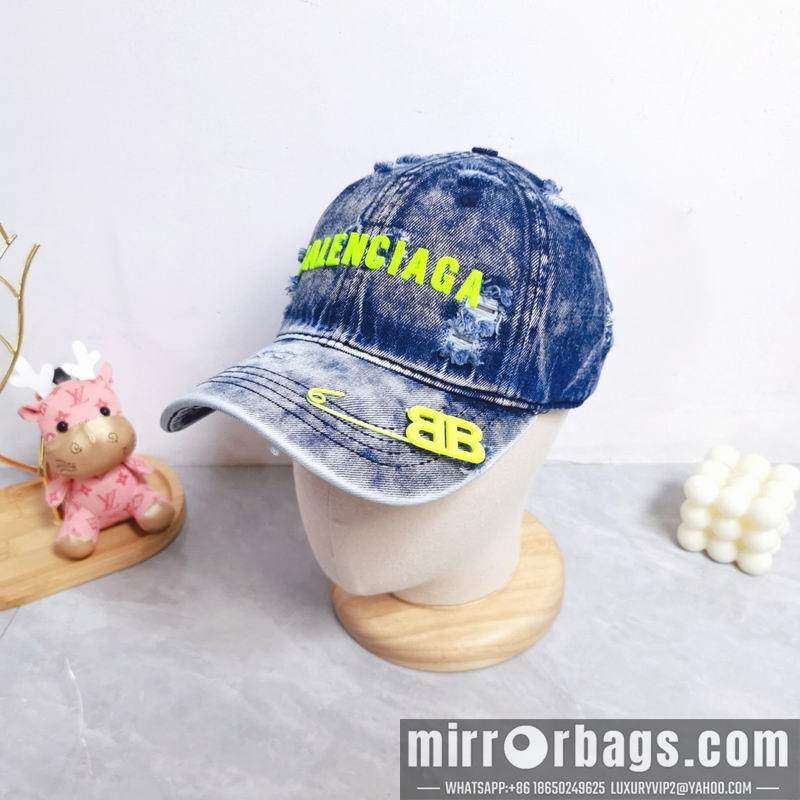 Balenciaga Hat dx30