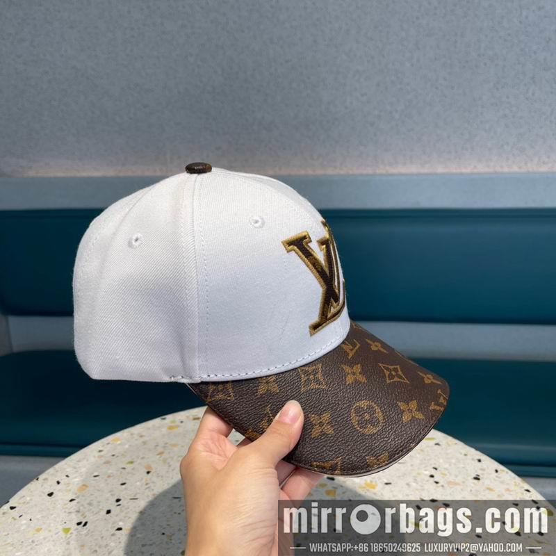 LV Hat 072201