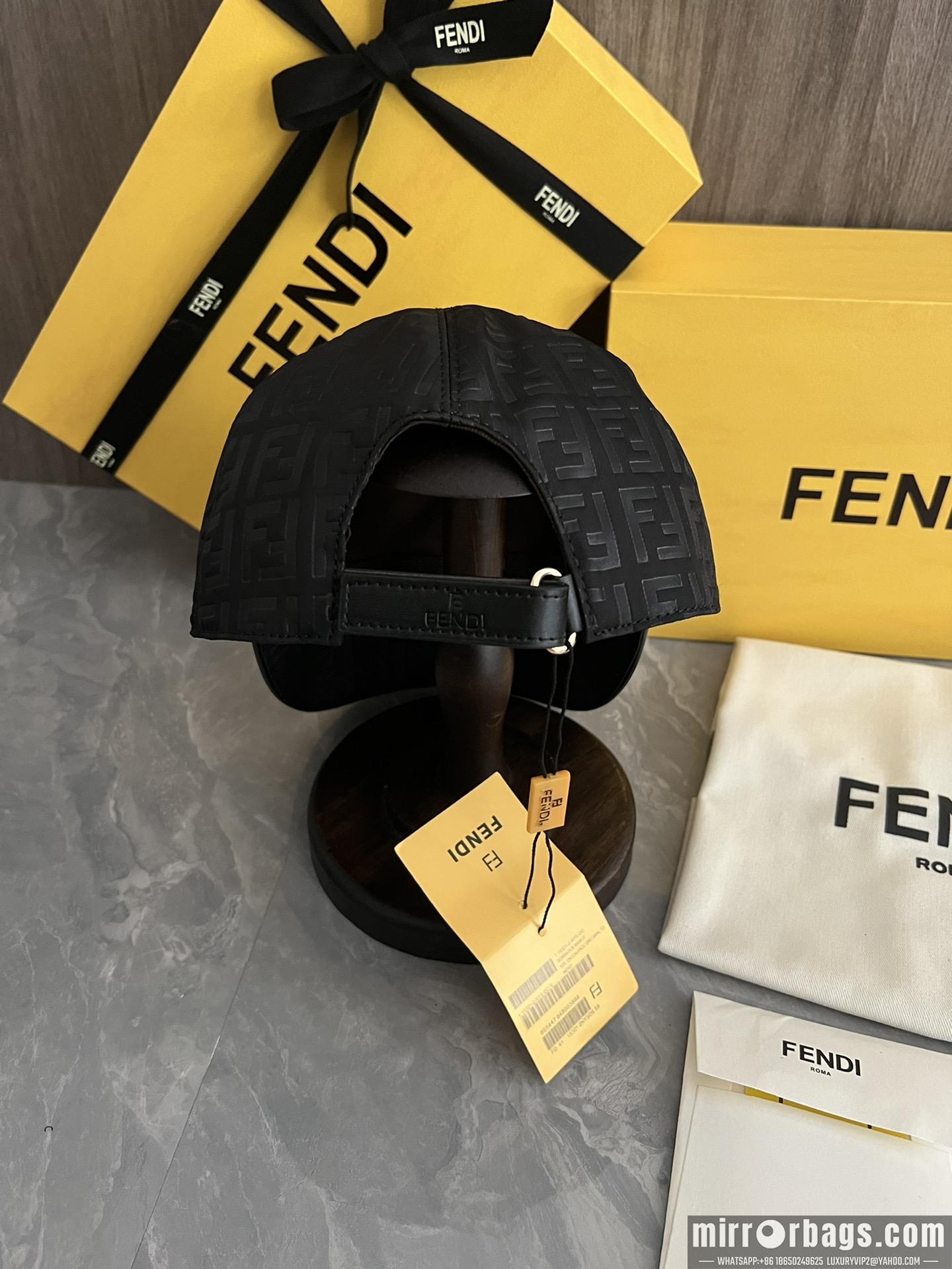 Fendi Hat dx87