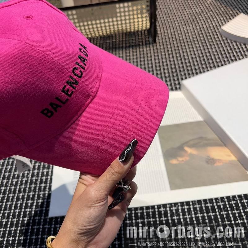 Balenciaga Hat dx10