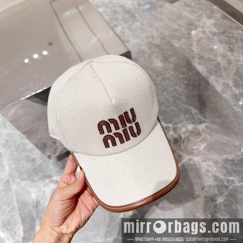 Miumiu Hat dx40