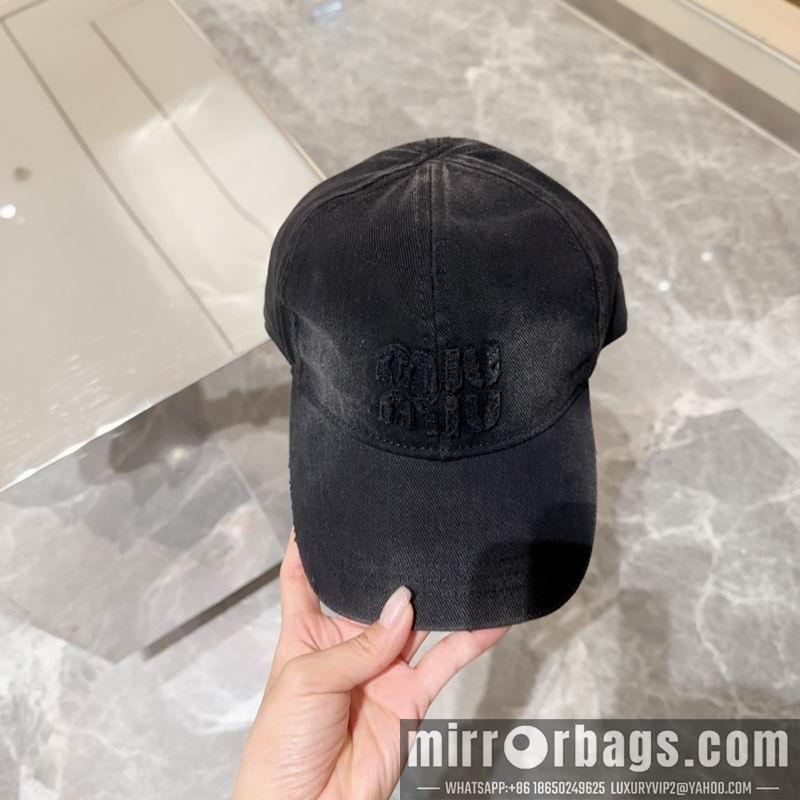 Miumiu Hat dx67