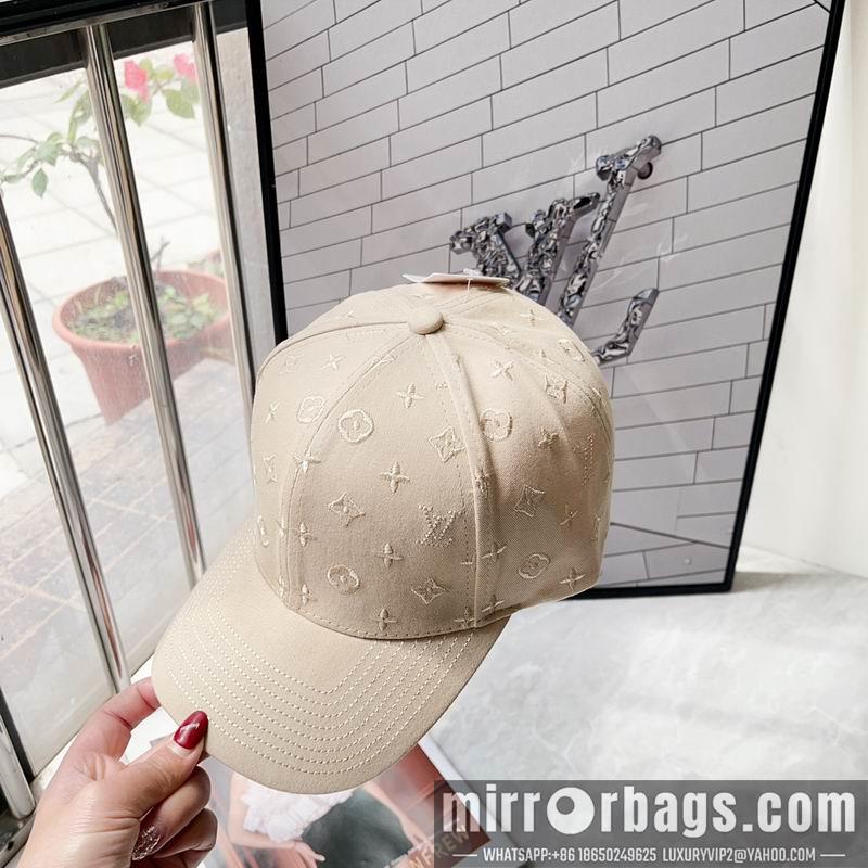 LV Hat 050703