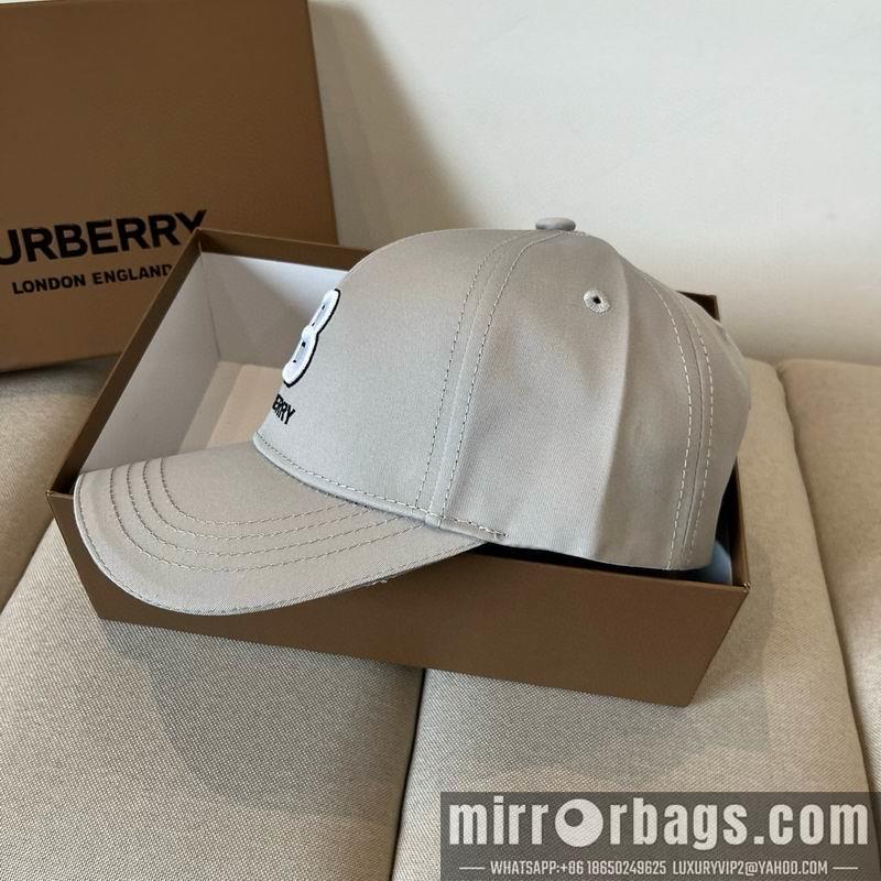 Burberry Hat dx08
