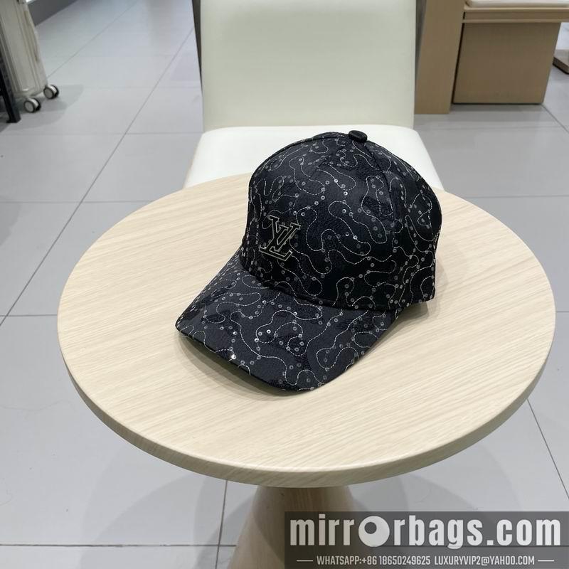 LV Hat 041402
