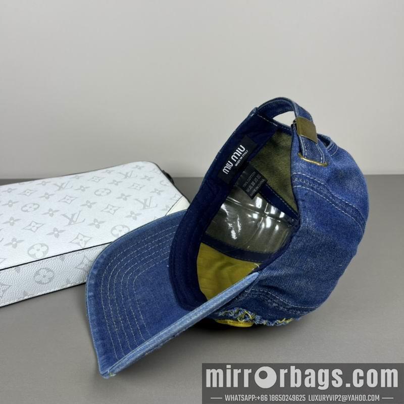 Miumiu Hat dx15