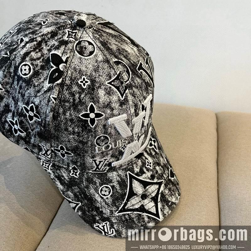 LV Hat dx39