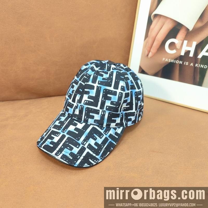Fendi Hat dx40