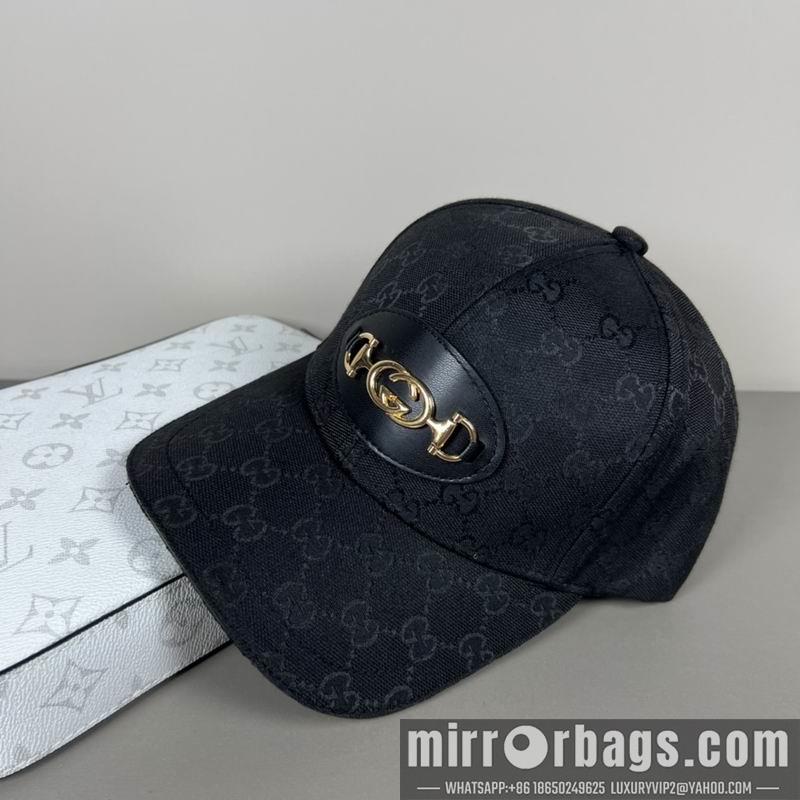 Gucci Hat dx36