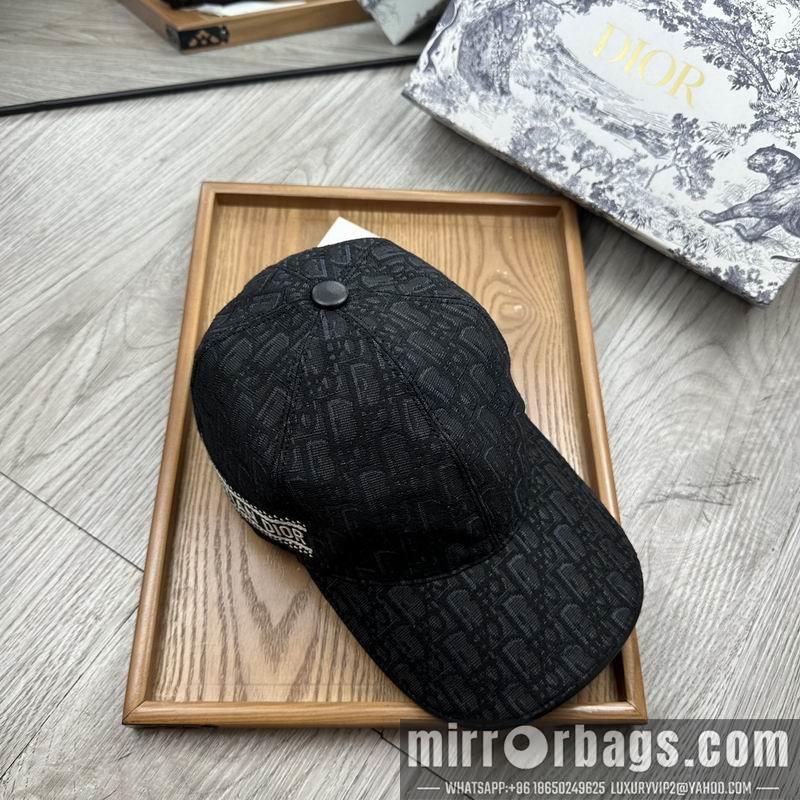 Dior Hat dx07