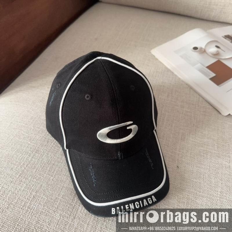 Balenciaga Hat dx24