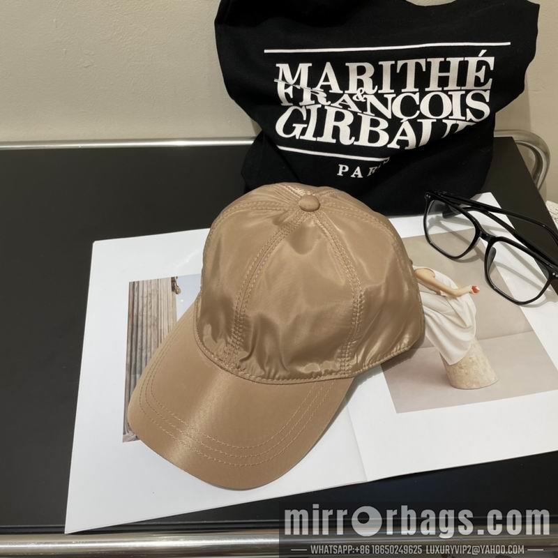 Prada Hat dx16