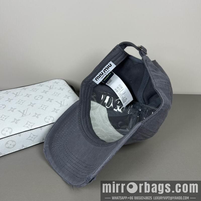 Miumiu Hat dx44
