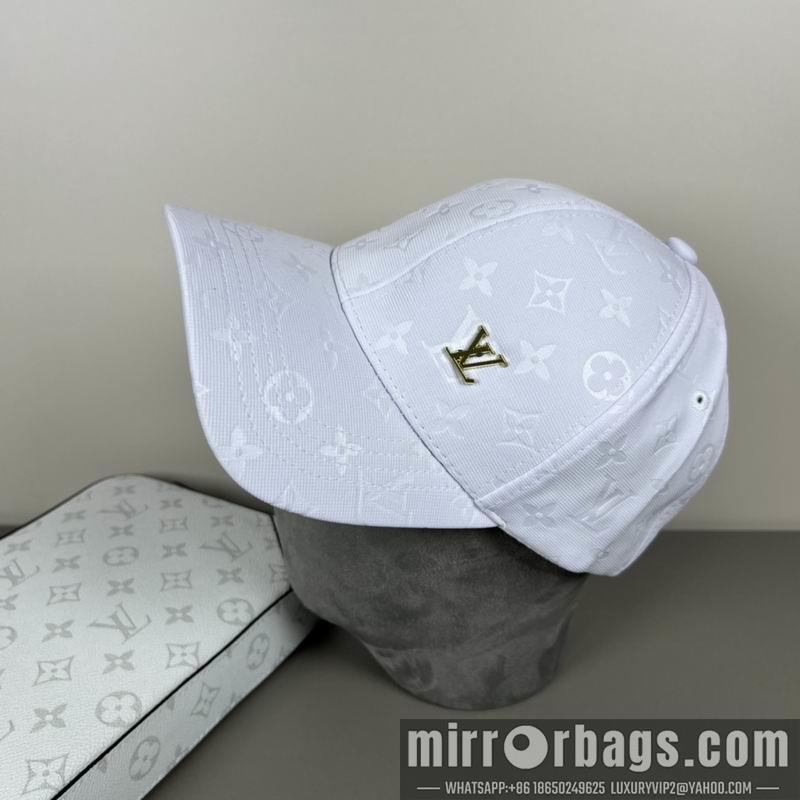 LV Hat dx18