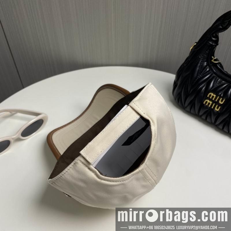 Prada Hat dx27