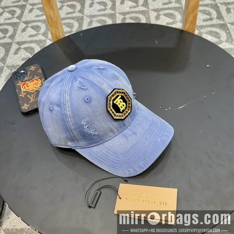 Burberry Hat 041701
