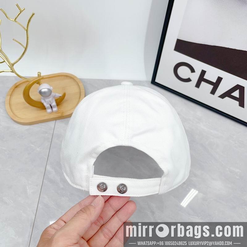 Chanel Hat dx41