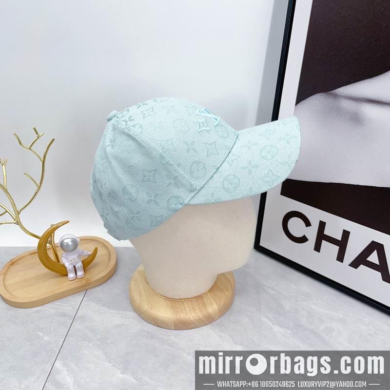 LV Hat dx53