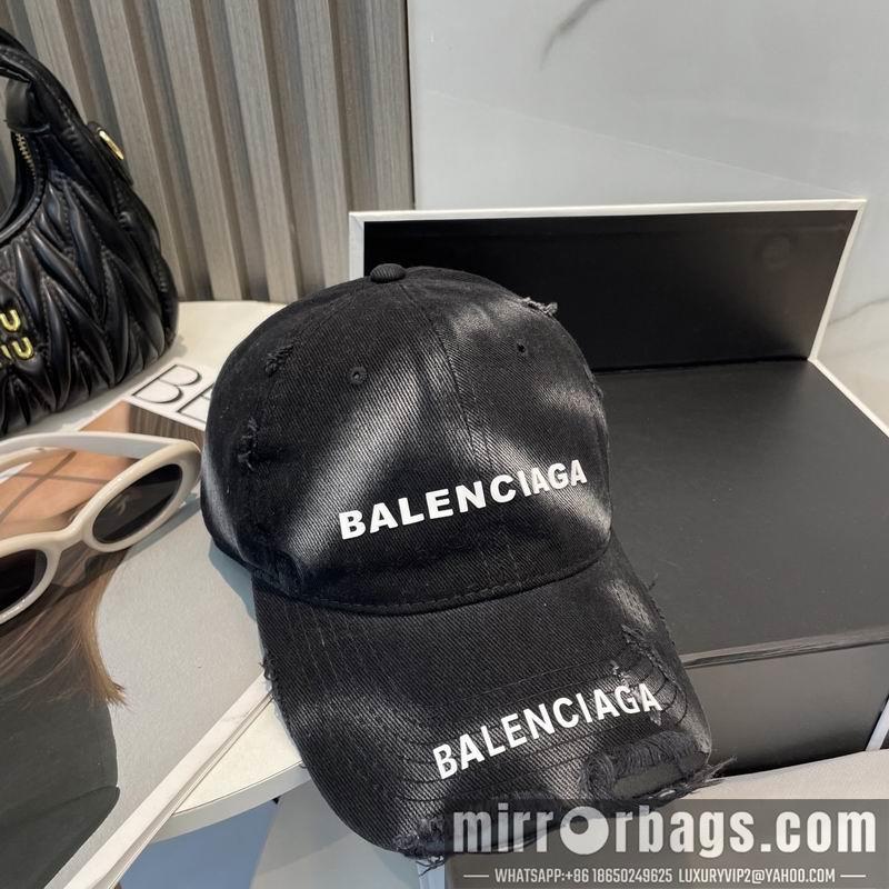 Balenciaga Hat dx65