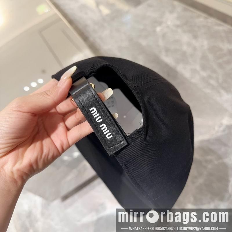 Miumiu Hat 072301