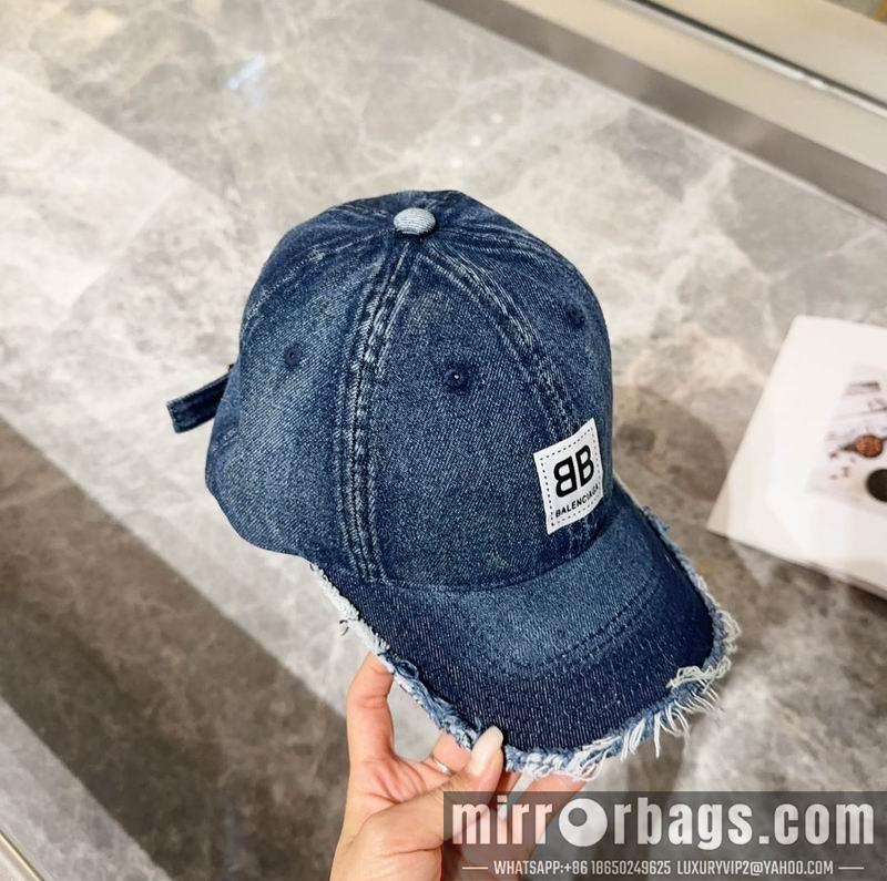 Balenciaga Hat 120447