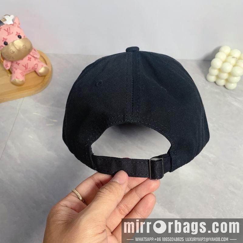 Balenciaga Hat dx59