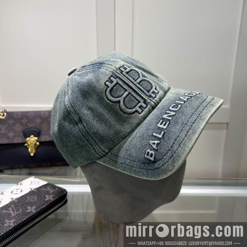 Balenciaga Hat dx81