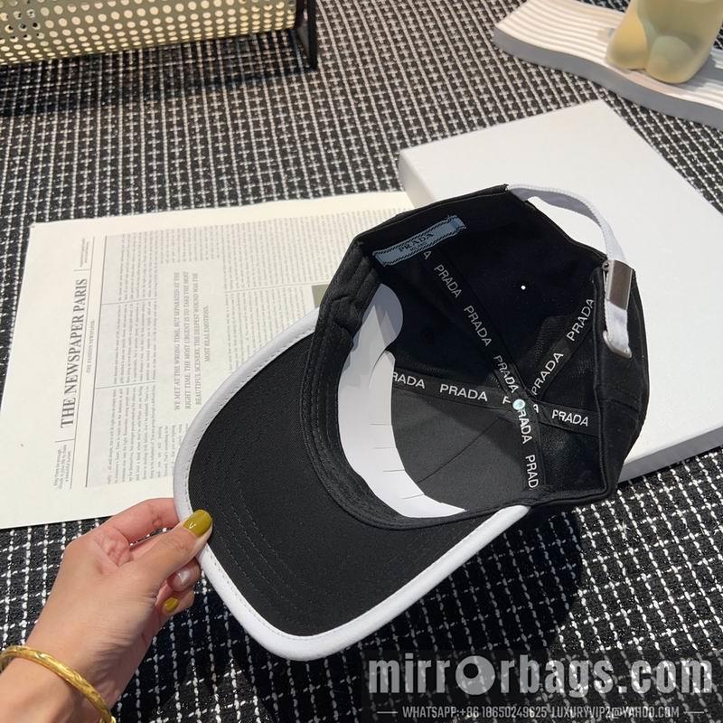 Prada Hat 042605