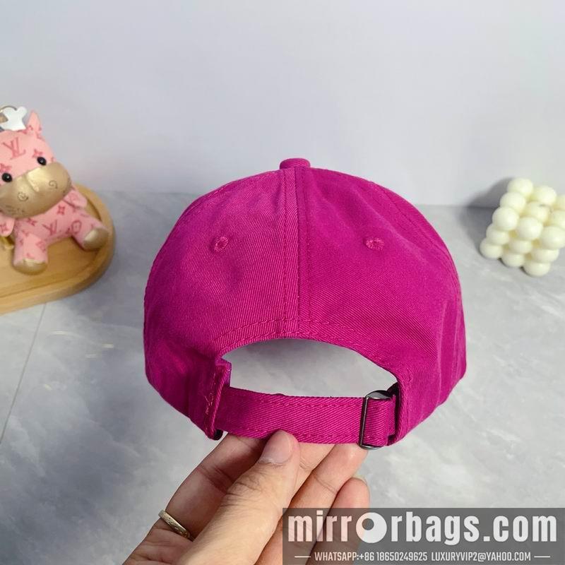 Balenciaga Hat dx59
