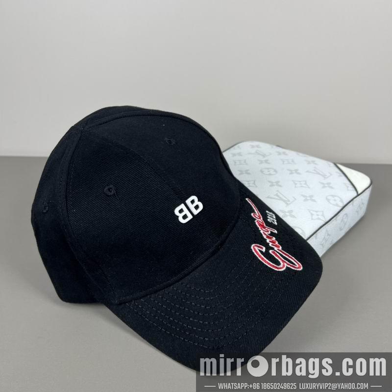 Balenciaga Hat dx44