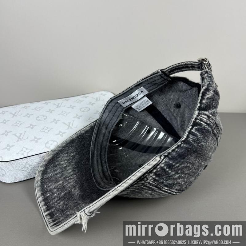 Balenciaga Hat dx58