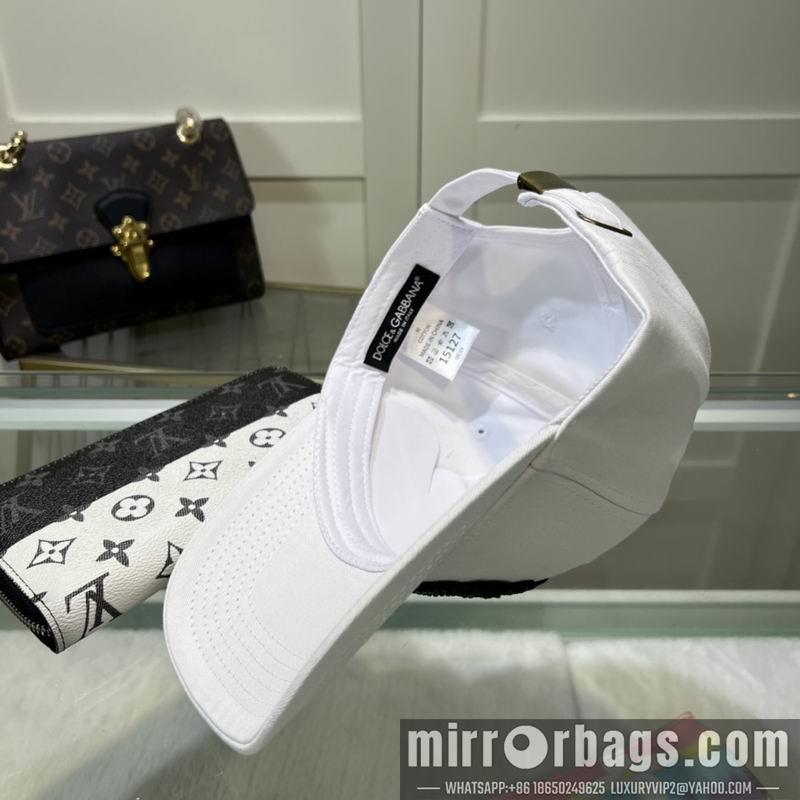 DG Hat 050701