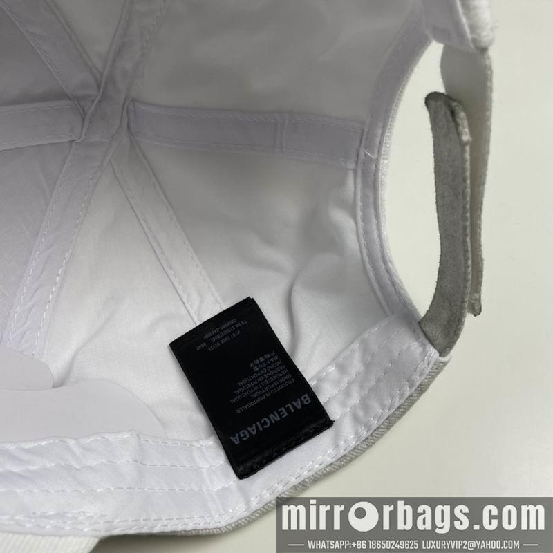 Balenciaga Hat 010201