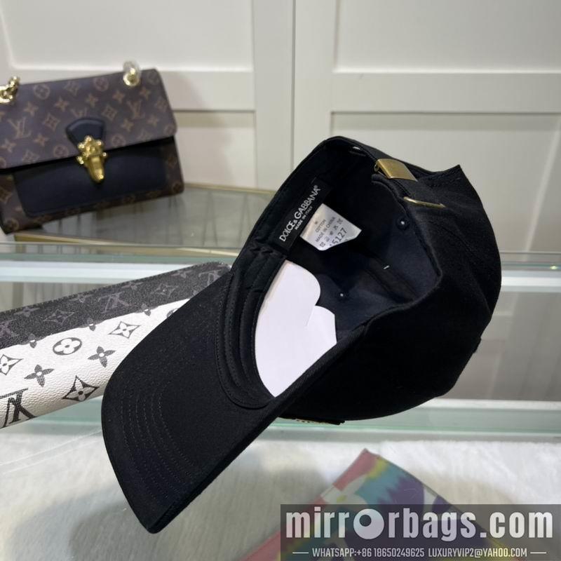 DG Hat 050702