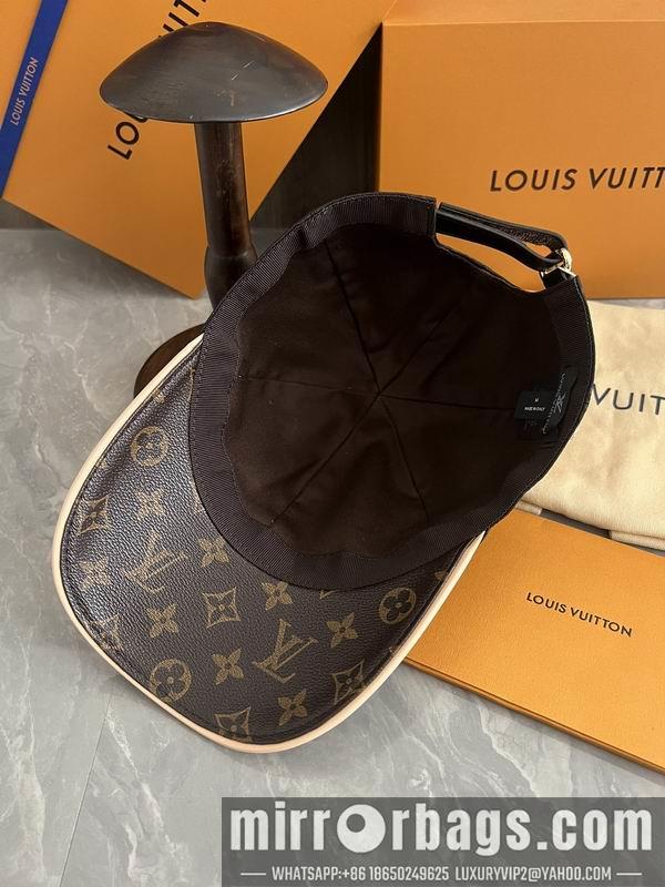 LV Hat dx10