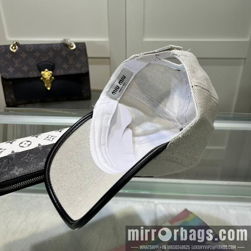 Miumiu Hat 071301