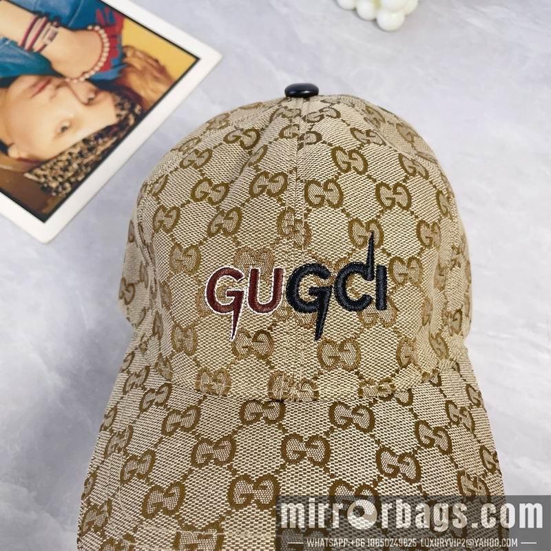 Gucci Hat dx120