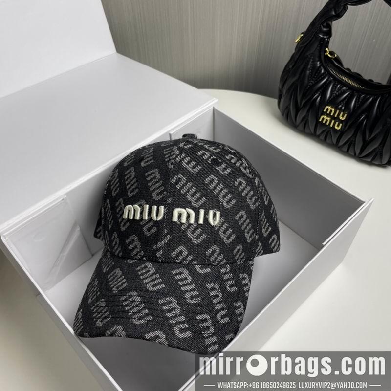 Miumiu Hat 091403