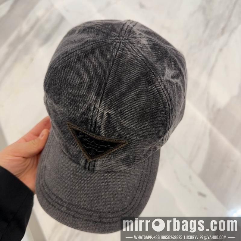 Prada Hat dx23