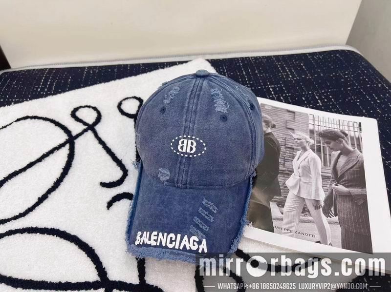 Balenciaga Hat dx107
