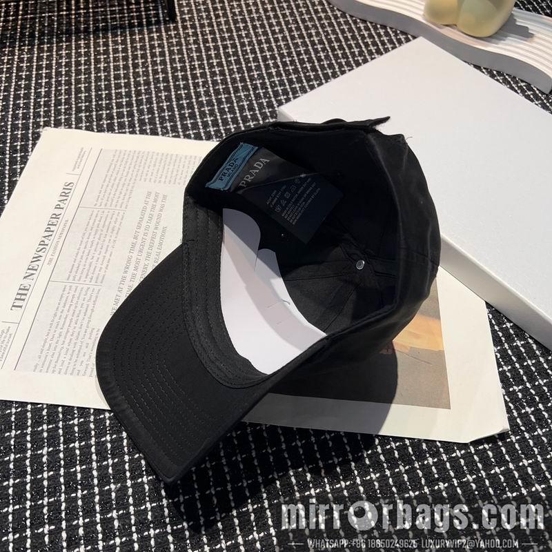 Prada Hat dx01
