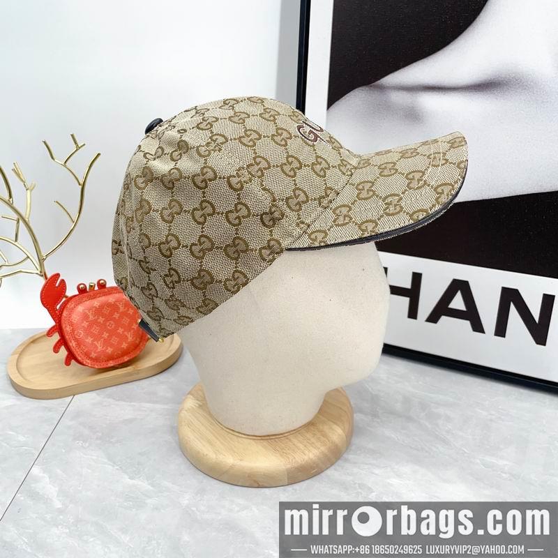Gucci Hat dx10